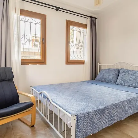 Stone House, 2br, Cozy, Spacy, Terrace, Fast Wifi, Parking Βίλα