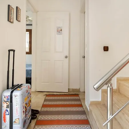 Stone House, 2br, Cozy, Spacy, Terrace, Fast Wifi, Parking Βίλα Αλικαρνασσός